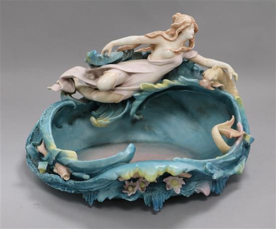 A Continental porcelain Art Nouveau centrepiece bowl, 11in.